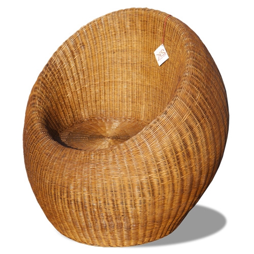 Как правильно ухаживать за мебелью из ротанга?