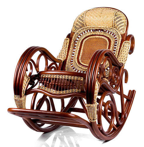 Кресло-качалки из ротанга